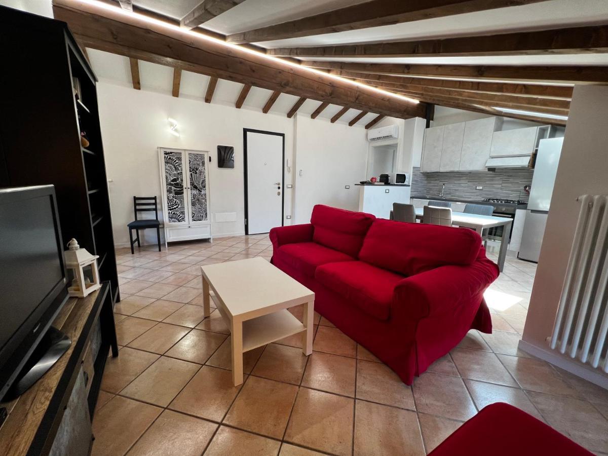 Gocce Balsamiche Appartement Ravarino Buitenkant foto