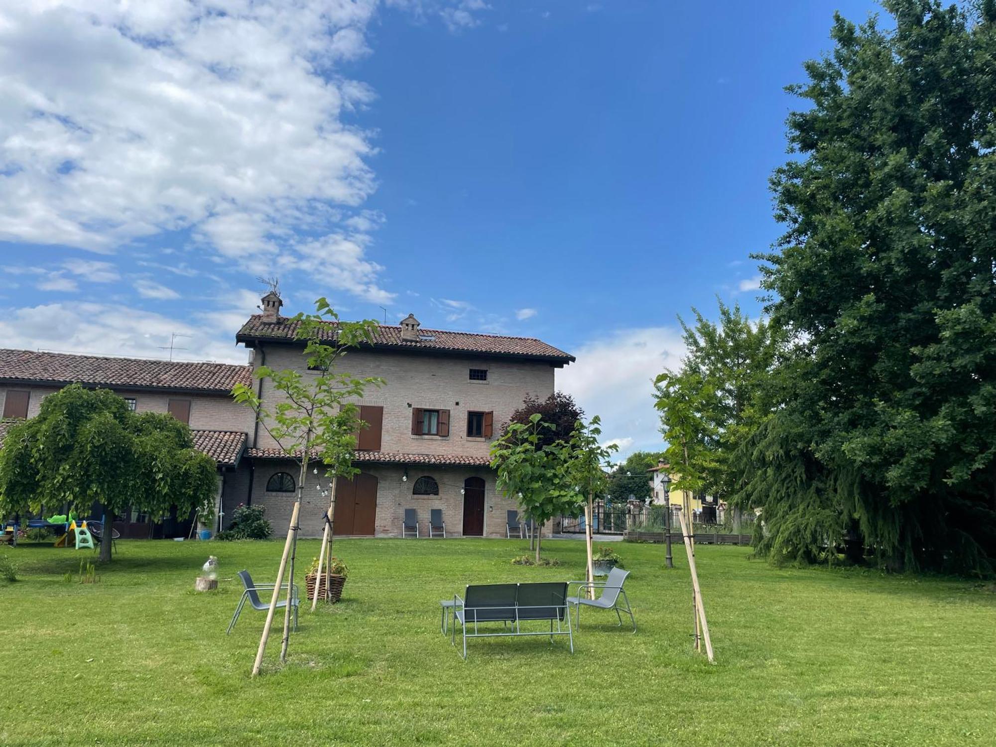 Gocce Balsamiche Appartement Ravarino Buitenkant foto